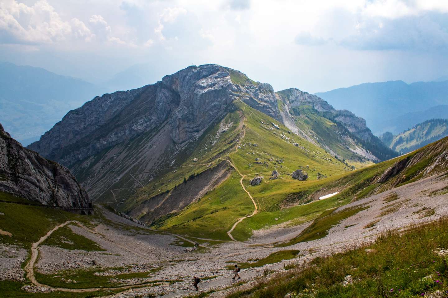 Path leading down to the the lake